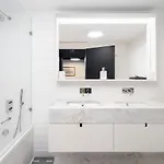 Whome | Prime Location Luxury *
